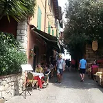 Corneliani Ii Appartement