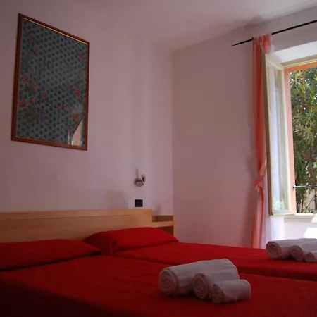 Corneliani Ii Апартаменты