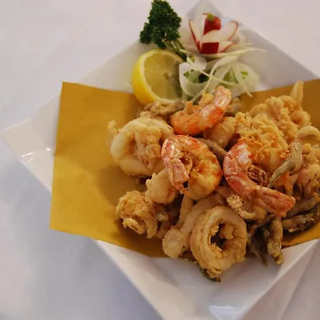 Corneliani Ii Апартаменты