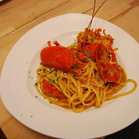 Corneliani Ii Сирмионе